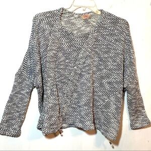 TULIP Clothing Top Gray Boxy Over Sized Sweatshirt